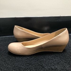 CL by Laundry Wedge Heels